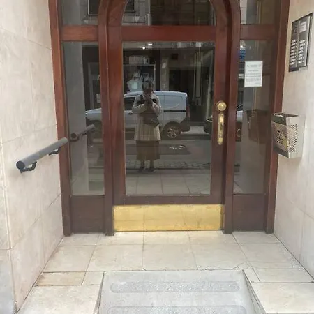 Апартаменты Comodo En El Centro De Овьедо