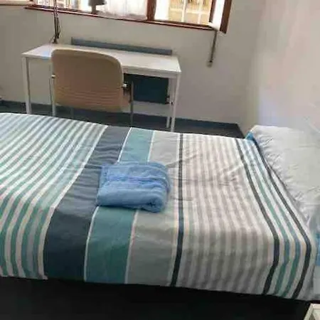 Comodo En El Centro De Апартаменты Овьедо